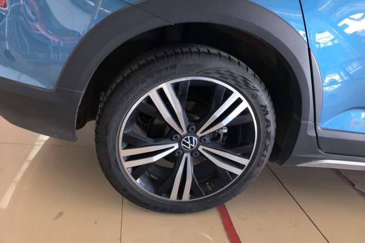 Used Volkswagen Touran 2022 Volkswagen Touran L 280TSI DSG Boundary Edition 7 Seats Exterior 8