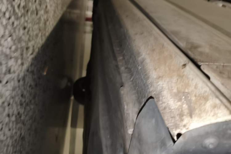 Used Volkswagen Touran  Chassis Front Right