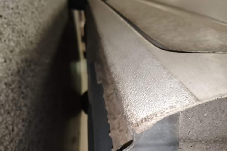 Used Volkswagen Touran  Chassis Rear Left