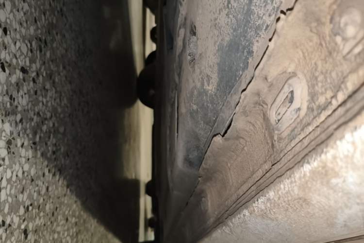Used Volkswagen Touran  Chassis Rear Right