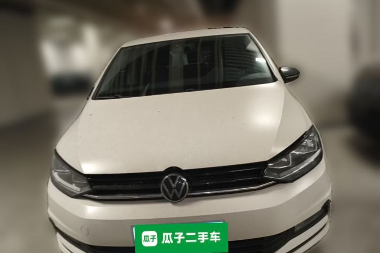 Used Volkswagen Touran  Front