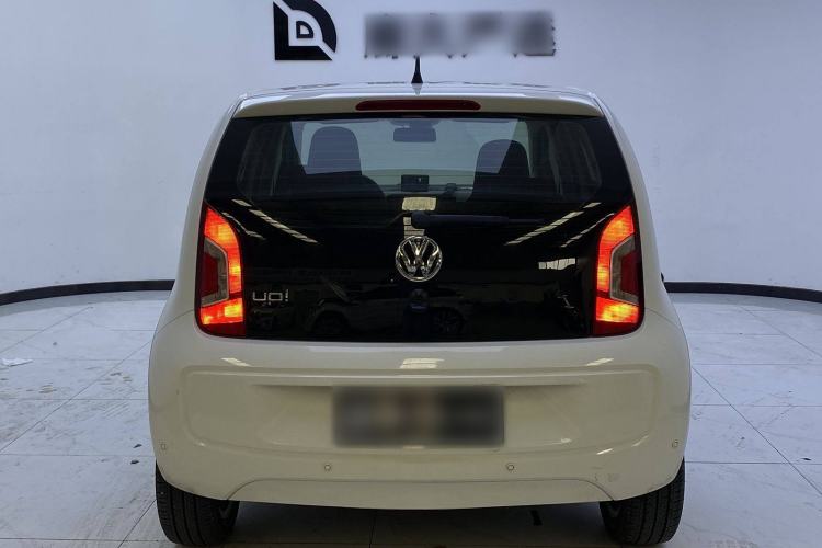 Used Volkswagen up! 2015 1.0L move up! Exterior 5