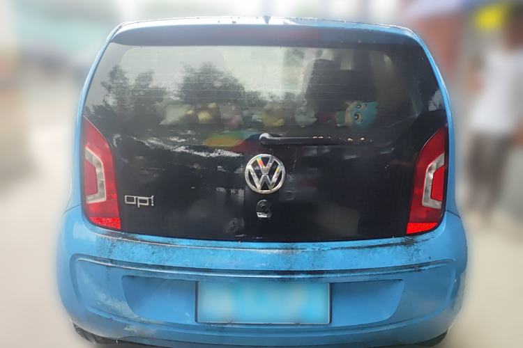Used Volkswagen up! 2015 1.0L move up! Exterior 4
