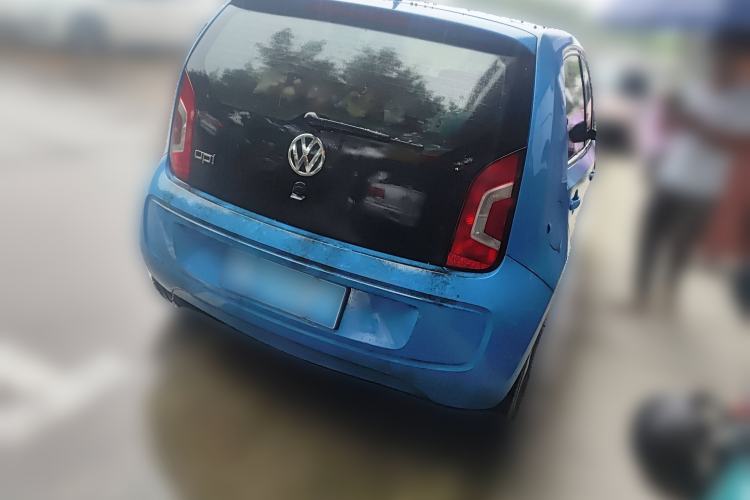 Used Volkswagen up! 2015 1.0L move up! Exterior 5