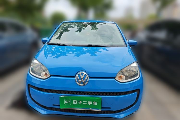 Used Volkswagen up! 2015 1.0L move up! Front