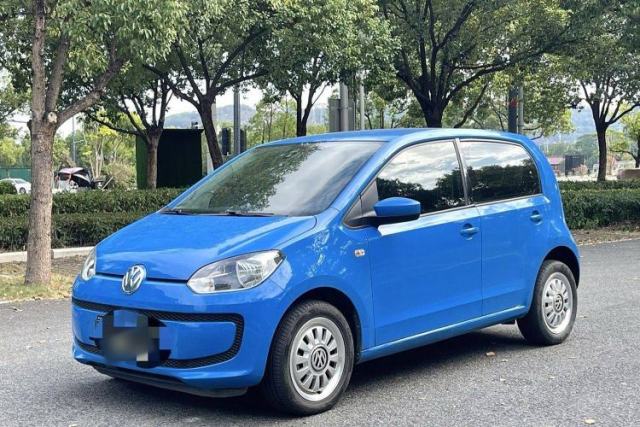 Used Volkswagen up! 2015 1.0L move up!