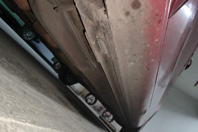 Used Volkswagen up! 2015 1.0L move up! Chassis Front Left