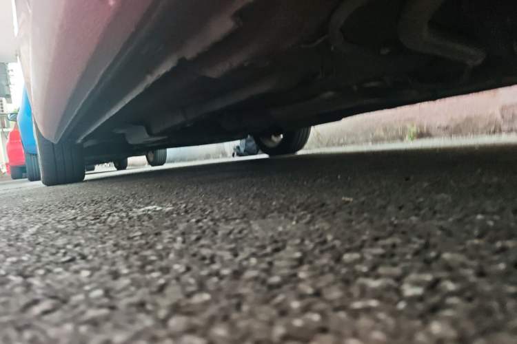 Used Volkswagen up! 2015 1.0L move up! Chassis Rear Left