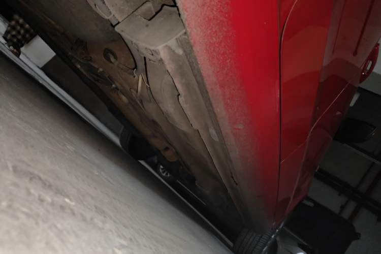 Used Volkswagen up! 2015 1.0L move up! Chassis Rear Right