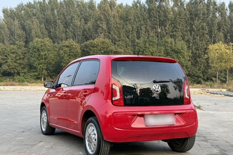 Used Volkswagen up! 2015 1.0L move up! Exterior 6