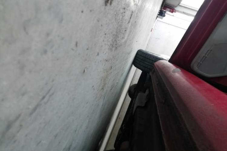 Used Volkswagen up! 2015 1.0L move up! Left Side Sill