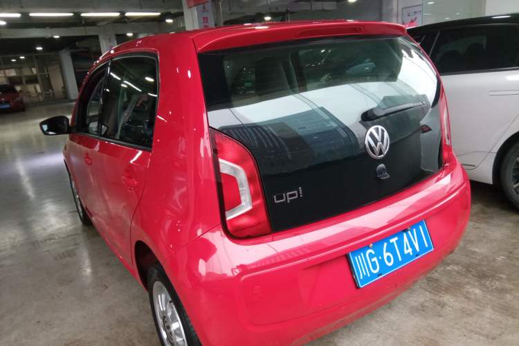 Used Volkswagen up! 2015 1.0L move up! Rear Left 45 Deg