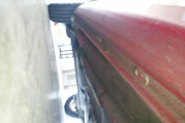 Used Volkswagen up! 2015 1.0L move up! Right Side Sill