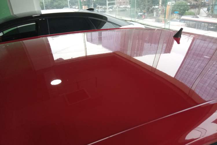 Used Volkswagen up! 2015 1.0L move up! Roof