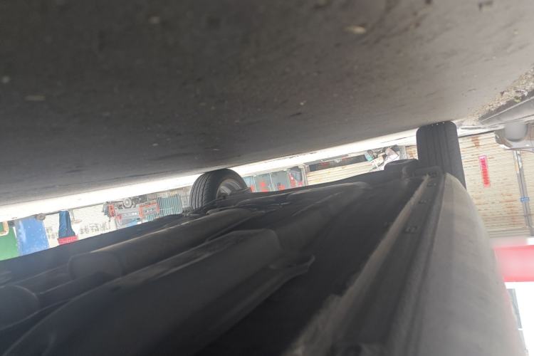 Used Volkswagen up! 2015 1.0L move up! Chassis Front Right