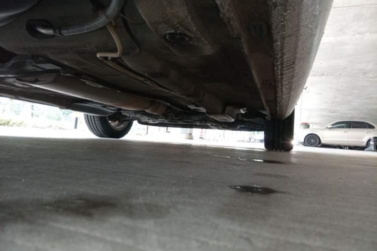 Used Volkswagen up! 2015 1.0L move up! Chassis Rear Right