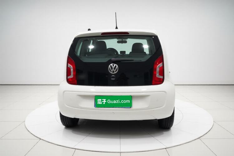 Used Volkswagen up! 2015 1.0L go high! Exterior 4