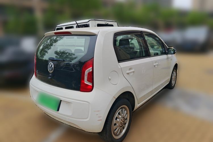 Used Volkswagen up! 2015 1.0L move up! Exterior 5
