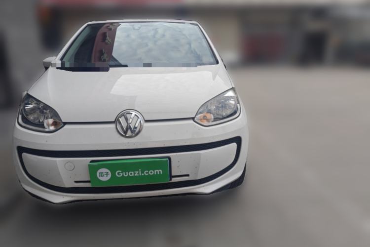 Used Volkswagen up! 2015 1.0L move up! Front