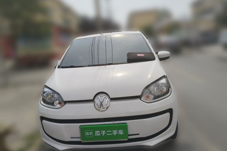 Used Volkswagen up! 2015 1.0L move up! Front