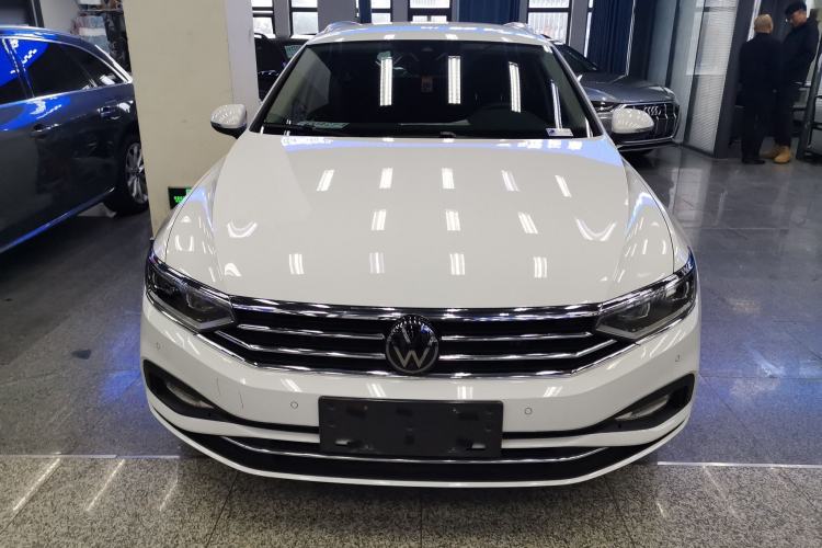 Used Volkswagen Variant 2021 2.0T Comfort Edition Front