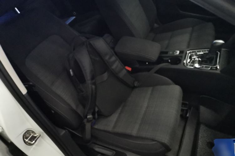 Used Volkswagen Variant 2021 2.0T Comfort Edition Right Front Seat