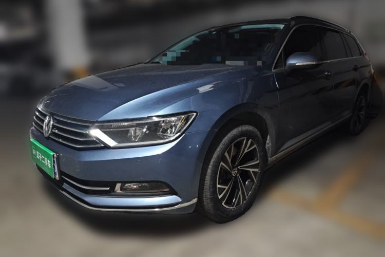 Used Volkswagen Variant 2016 380TSI Two-Wheel-Drive Style Edition Guazi used car, China used car export, Used car for sale, Used cars, Cheapest cars for sale