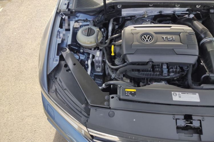 Used Volkswagen Variant 2016 380TSI Two-Wheel Drive R-Line Version Engine Bay Right