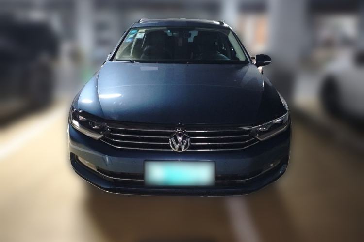 Used Volkswagen Variant 2016 380TSI Two-Wheel-Drive Style Edition Front