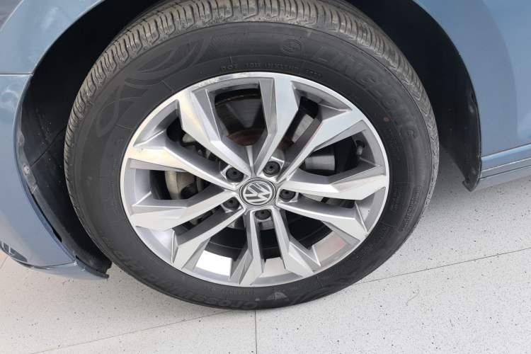 Used Volkswagen Variant 2016 280TSI Two-Wheel-Drive Comfort Edition Left Front Wheel Hub