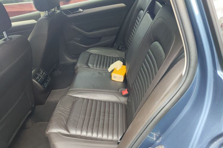 Used Volkswagen Variant 2016 380TSI Two-Wheel-Drive Style Edition Left Rear Seat
