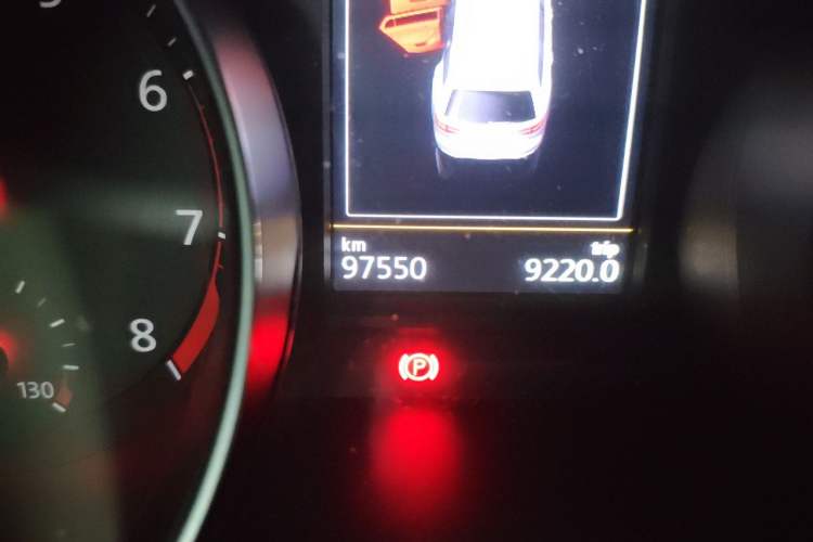 Used Volkswagen Variant 2016 380TSI Two-Wheel-Drive Style Edition Odometer Close Up