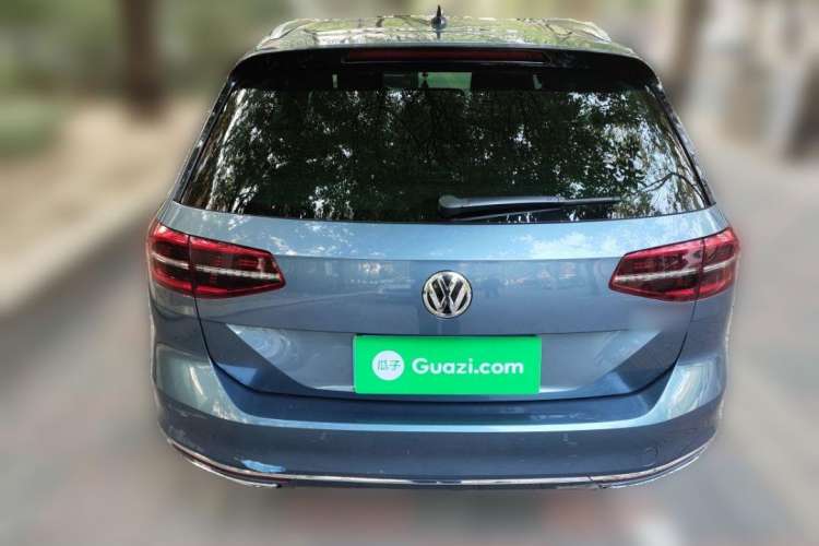 Used Volkswagen Variant 2016 380TSI Two-Wheel Drive R-Line Version Rear