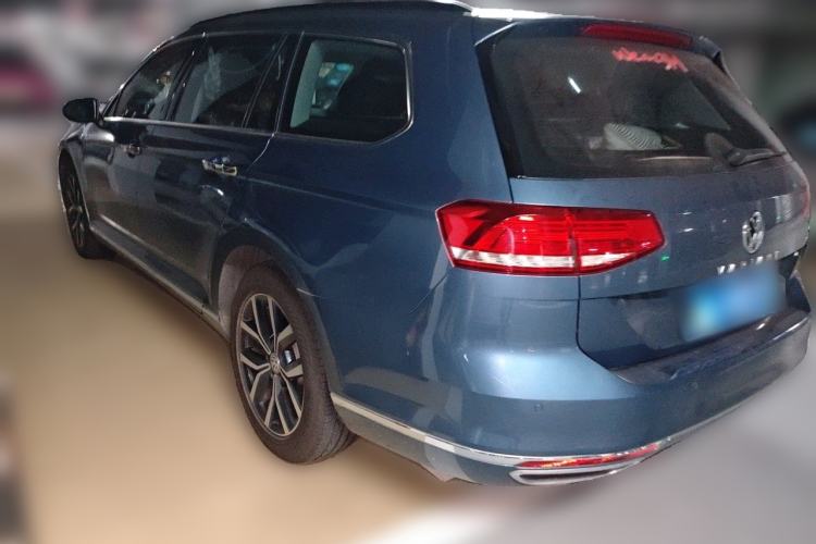 Used Volkswagen Variant 2016 380TSI Two-Wheel-Drive Style Edition Rear Left 45 Deg