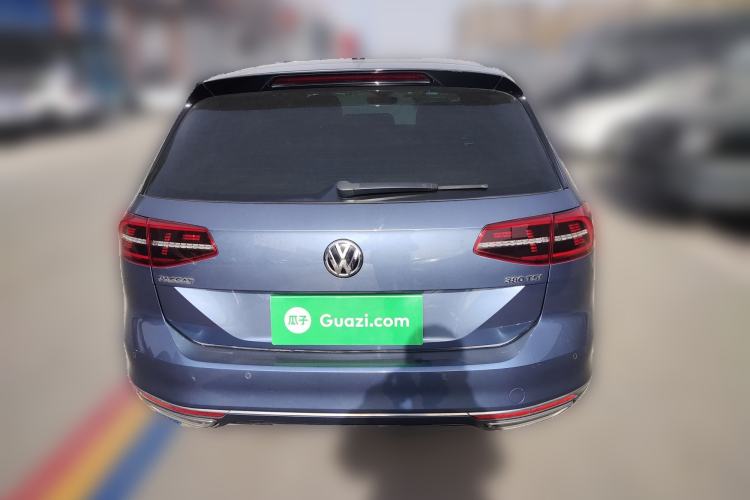Used Volkswagen Variant 2016 380TSI Two-Wheel Drive R-Line Version Rear