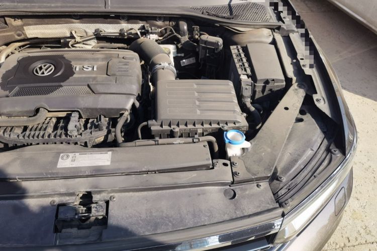 Used Volkswagen Variant 2016 380TSI Four-Wheel Drive Longitudinal Version Engine Bay Left