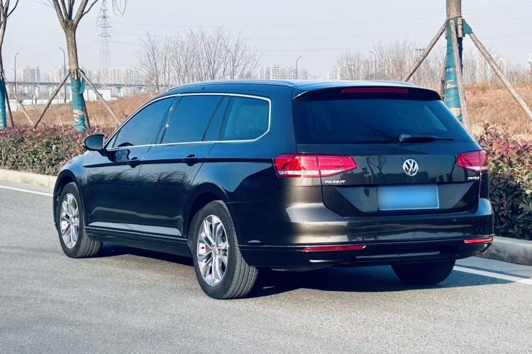 Used Volkswagen Variant 2016 280TSI Two-Wheel-Drive Comfort Edition Exterior 4