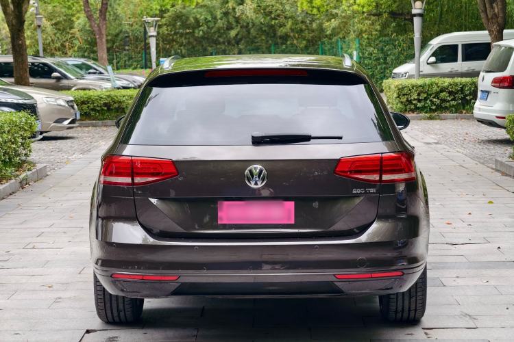Used Volkswagen Variant 2016 280TSI Two-Wheel-Drive Comfort Edition Exterior 5