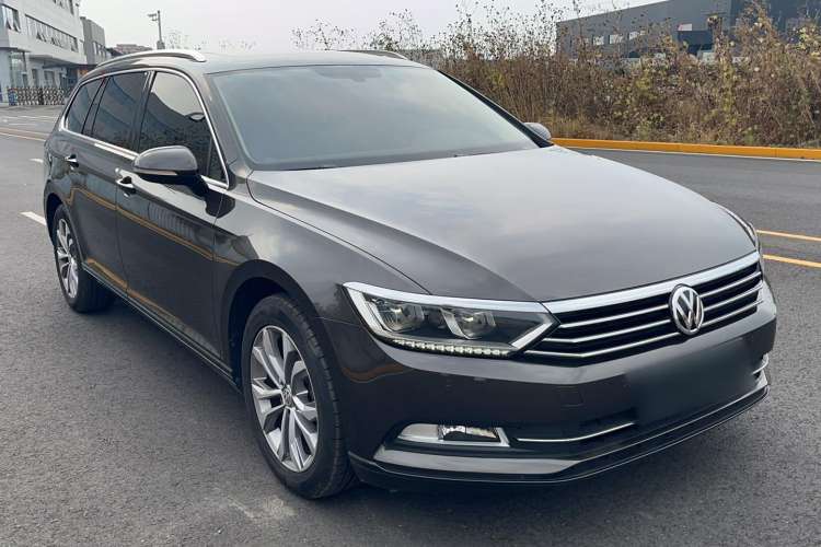 Used Volkswagen Variant 2016 280TSI Two-Wheel-Drive Comfort Edition Front Right 45 Deg
