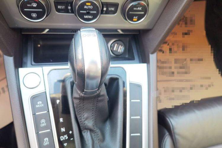 Used Volkswagen Variant 2016 380TSI Four-Wheel Drive Longitudinal Version Gear Lever