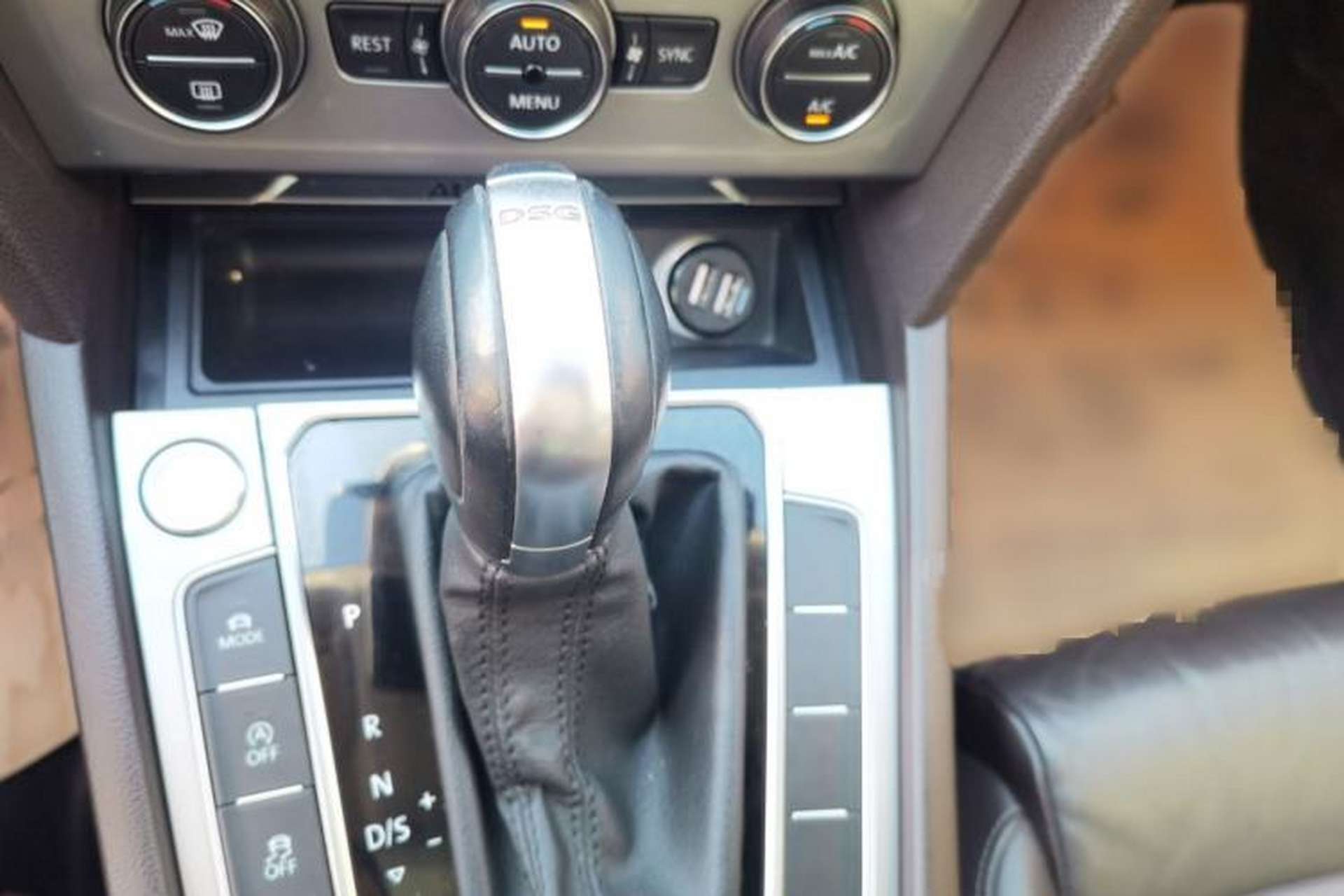 Used Volkswagen Variant 2016 380TSI Four-Wheel Drive Longitudinal Version Gear Lever