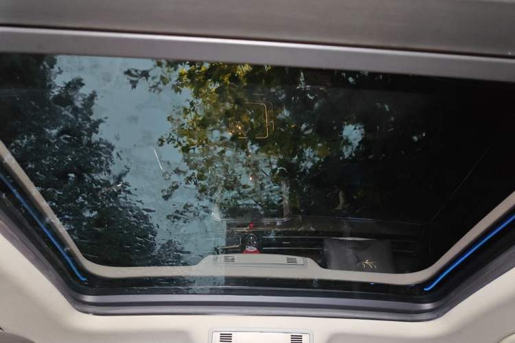 Used Volkswagen Variant 2016 280TSI Two-Wheel-Drive Comfort Edition Headliner