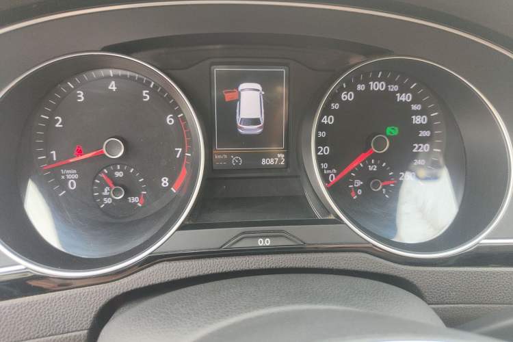 Used Volkswagen Variant 2016 280TSI Two-Wheel-Drive Comfort Edition Instrument Cluster