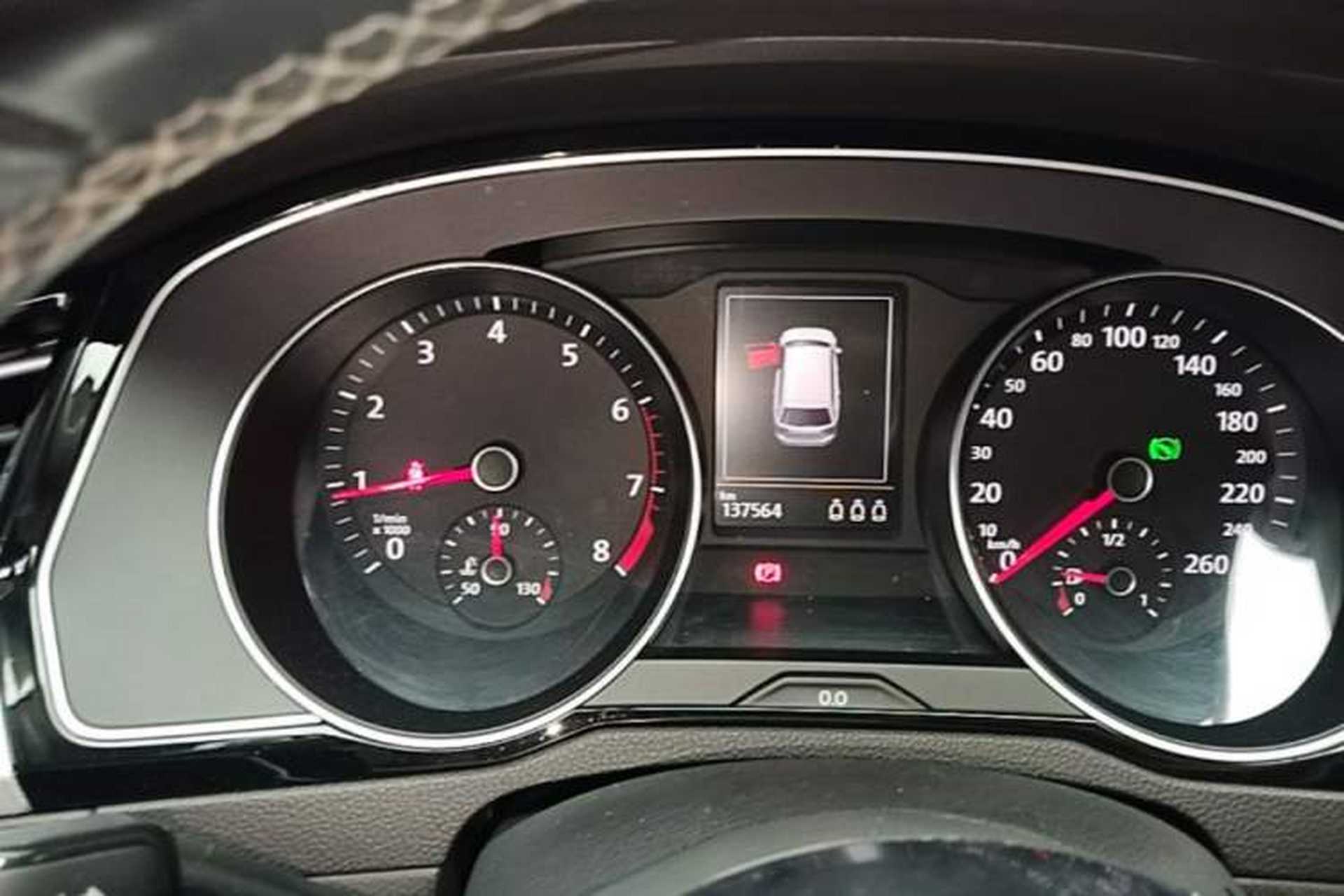 Used Volkswagen Variant 2016 380TSI Two-Wheel-Drive Style Edition Instrument Cluster
