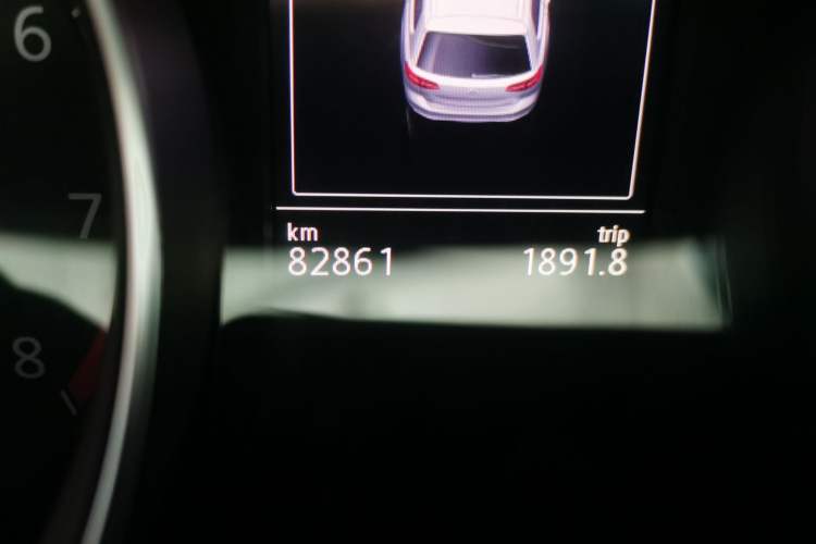 Used Volkswagen Variant 2016 280TSI Two-Wheel-Drive Comfort Edition Odometer Close Up