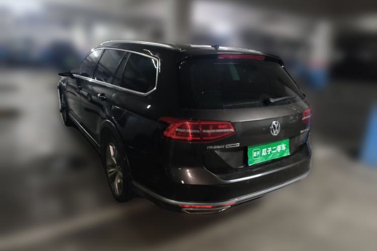 Used Volkswagen Variant 2016 380TSI Four-Wheel Drive Longitudinal Version Rear Left 45 Deg