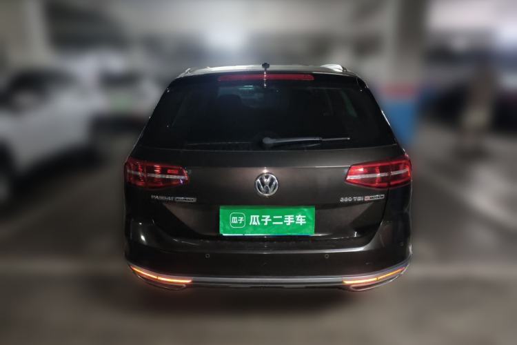 Used Volkswagen Variant 2016 380TSI Four-Wheel Drive Longitudinal Version Rear