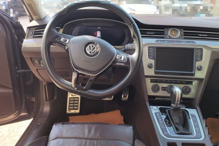 Used Volkswagen Variant 2016 380TSI Four-Wheel Drive Longitudinal Version Steering Wheel