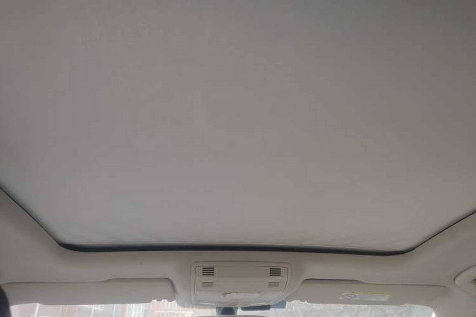 Used Volkswagen Variant 2016 280TSI Two-Wheel-Drive Comfort Edition Headliner