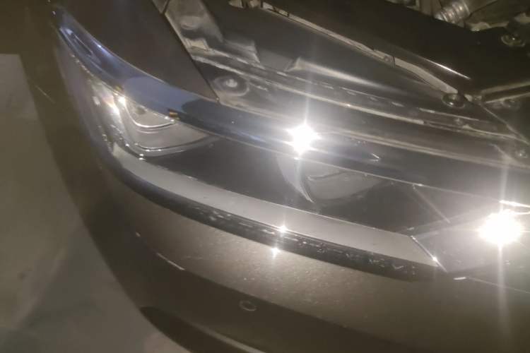 Used Volkswagen Variant 2016 280TSI Two-Wheel-Drive Comfort Edition Right Front Headlight